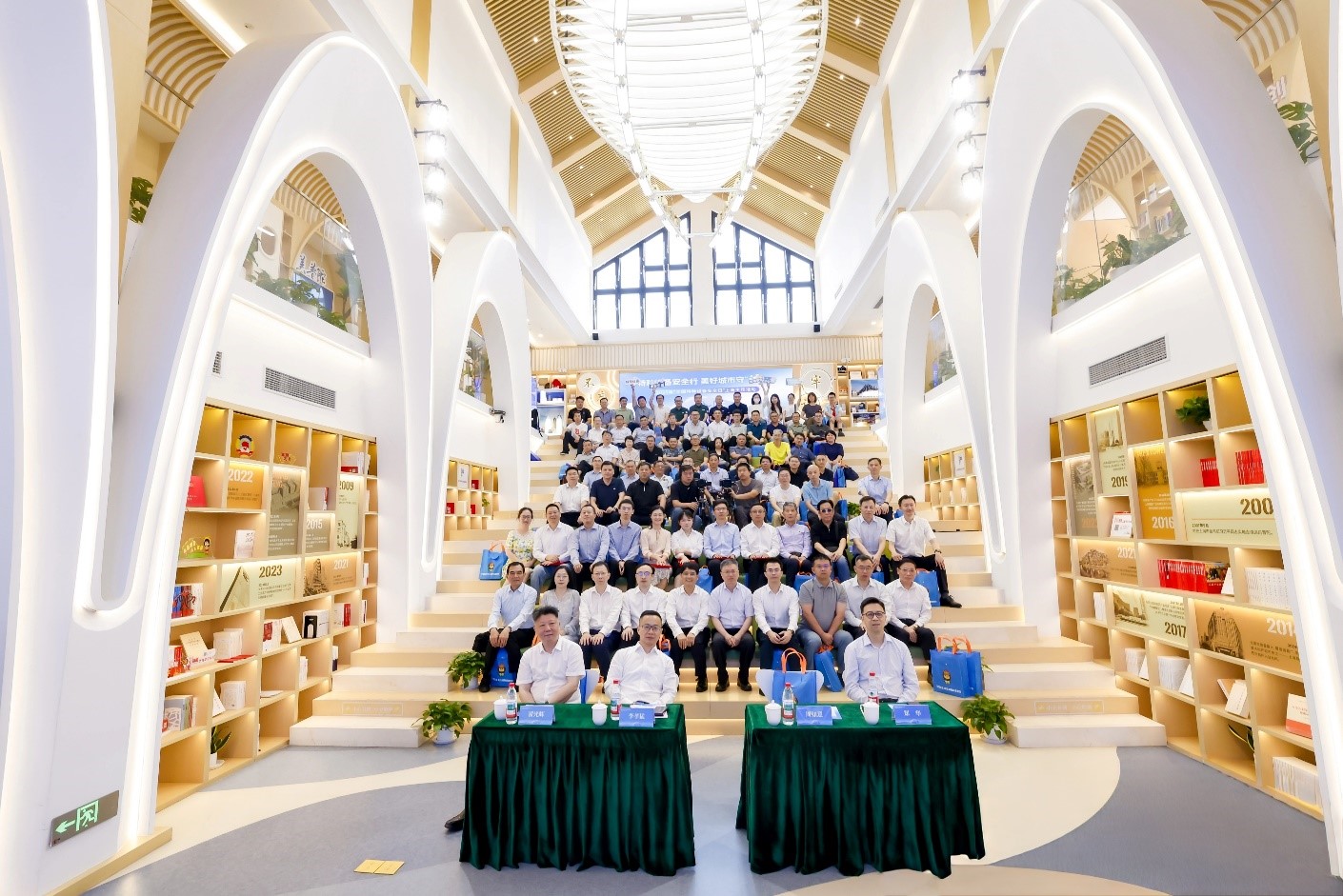 “特种设备安全行，美好城市守‘沪’者”上海市特种设备管理协会倾情助力2025年上海“特种设备安全日”主题活动